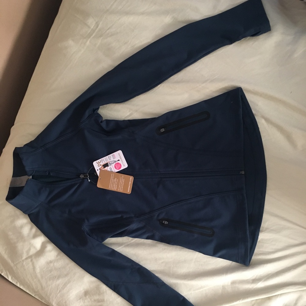Shape Active training jacket